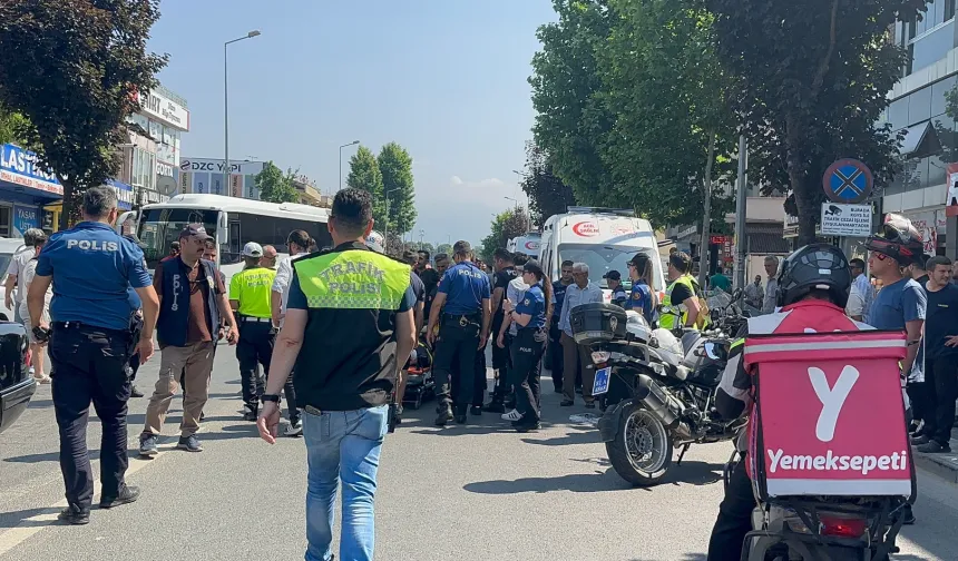Düzce'de trafik kazası: 2 polis memuru yaralandı