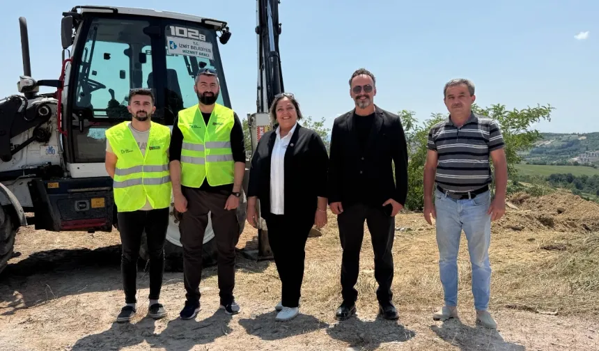 Kocaeli İzmit'te kurban özel atık toplama alanları oluşturuyor
