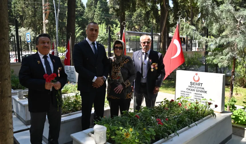 Manisa bayramda şehit ve gazi ailelerini yalnız bırakmadı