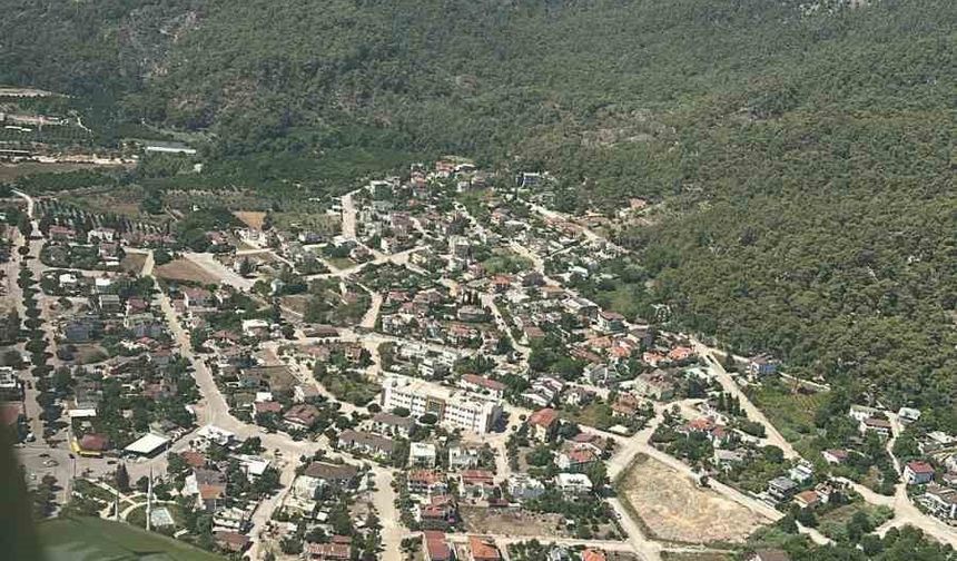 Kemer’de orman yangını