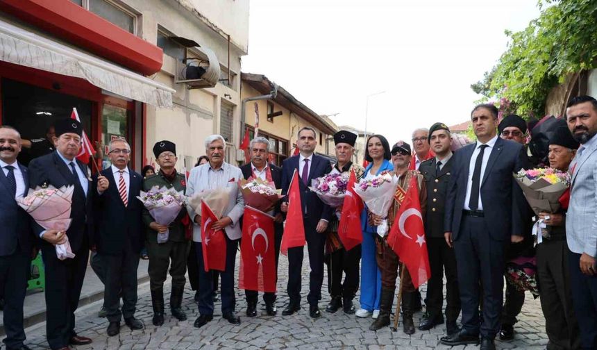 Kozan’ın kurtuluşu coşkuyla kutlandı
