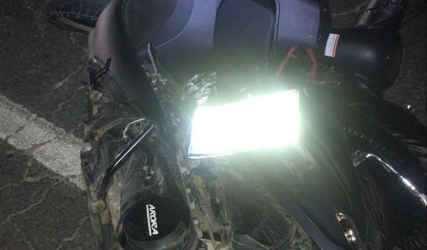 Minibüsün arkadan çarptığı motosikletli genç kadın hayatını kaybetti