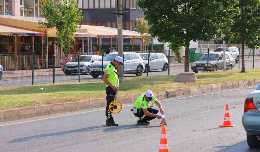 Otomobilin çarptığı yaya hayatını kaybetti