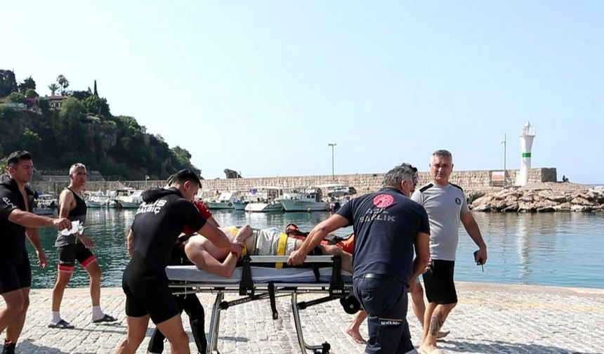 SUB yapan genç boğulma tehlikesi geçirdi, yardımına Deniz Polisi yetişti