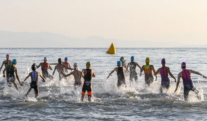 24. Eğirdir Triatlonu Türkiye Kupası Yarışları’nın ilk günü tamamlandı