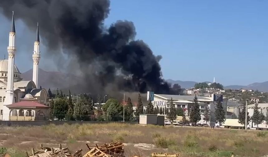 Kahramanmaraş’ta fabrika yangını