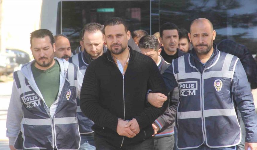 Sahte diploma çetesi lideri Ziya Kadiroğlu, 2018’de aynı suçtan gözaltına alınmış