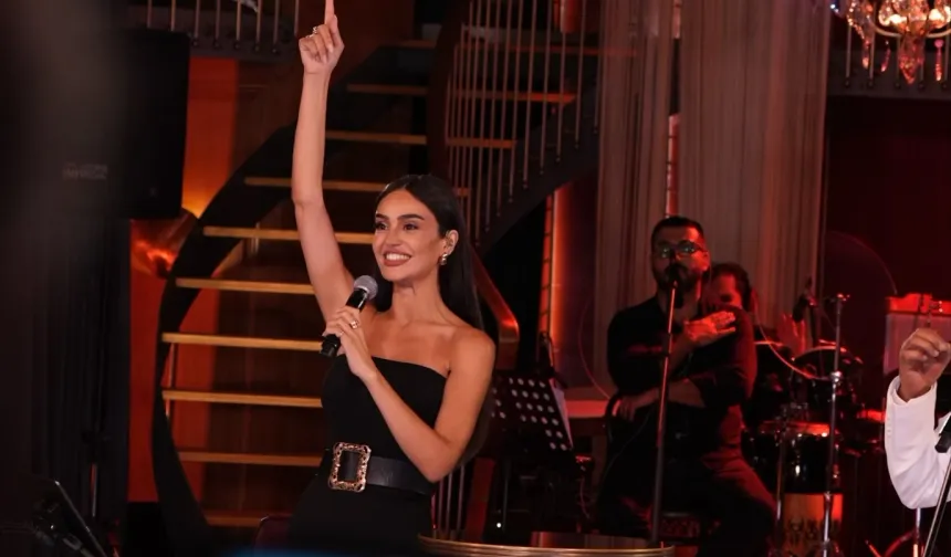 Elif Buse Doğan, başarısını ekrana taşıdı!