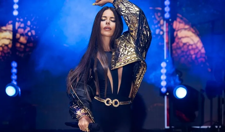 Simge'nin gurur gecesi!