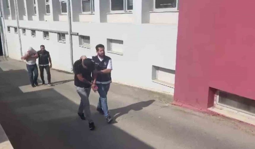 Adana’da bin 166 bandrolsüz plaka ele geçirildi