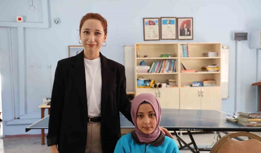 Köy okulu özel okul gibi: 2 ve 8 kişilik sınıflar var