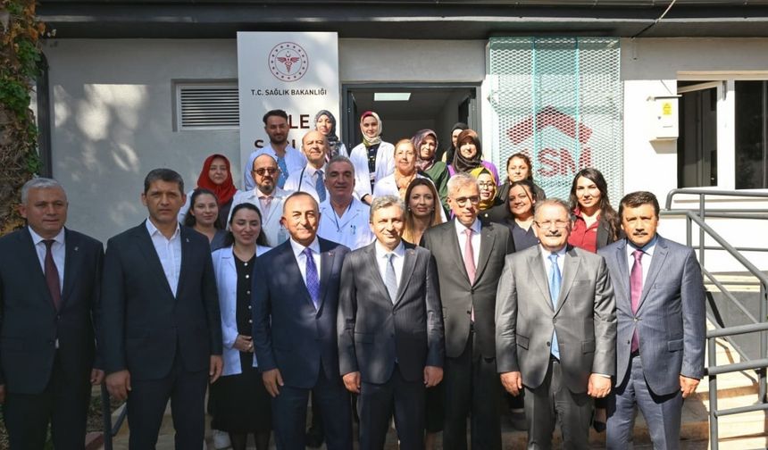 Sağlık Bakanı Memişoğlu: "Sağlığa ihtiyacı olan her yerde insana ulaşmaya çalışıyoruz"