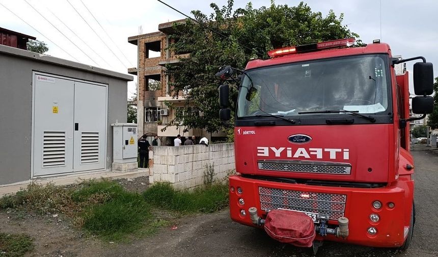 Hatay’da ev yangını: 1 kişi dumandan etkilendi