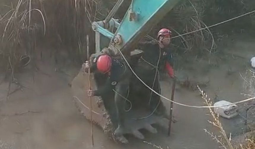 Adana’da dereye düşen çocuklardan biri hayatını kaybetti