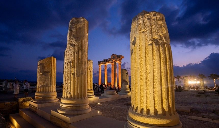 Antalya'da 2025 kazı sezonu: Tapınaklardan heykellere, mozaiklerden insanlık tarihinin en eski izlerine uzanan keşifler