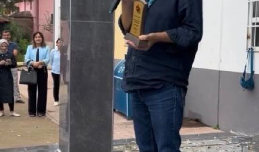 Osmaniye’de 35 yıllık meslek hayatı alkışlarla taçlandı