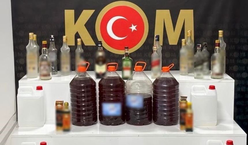 Isparta'da kaçak alkol ve sigara operasyonu