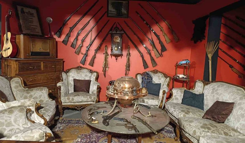 Kahramanmaraş'ta nostalji durağı: Antikaların arasında zaman yolculuğu