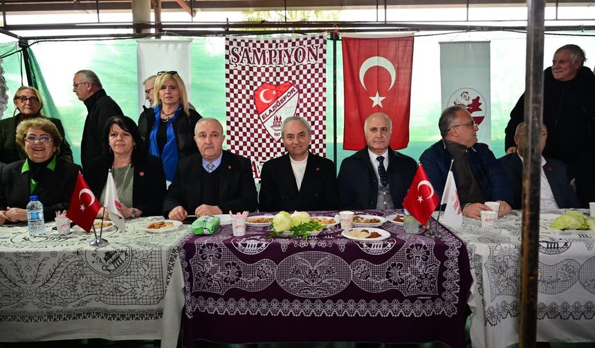 Kepez'de Elazığ rüzgarı esti