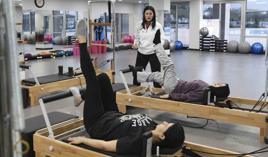 Mersin'de kadınlar reformer pilatesle bedenen ve ruhen güçleniyor