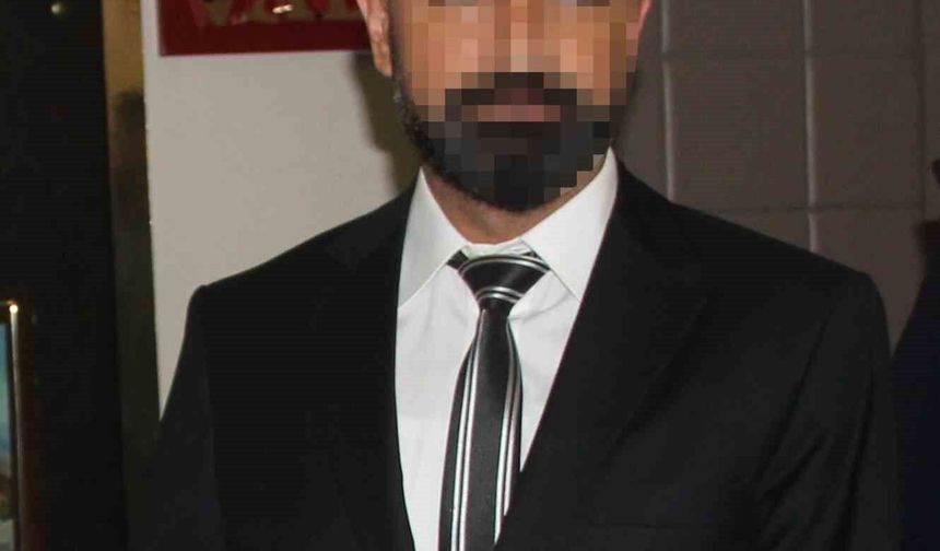 Uyuşturucu kuryesi çıkan ödüllü polise 26, savcıya 6 yıl hapis cezası verildi