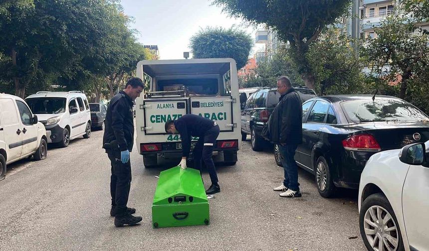 Alanya'da yaşayan Alman evinde ölü bulundu