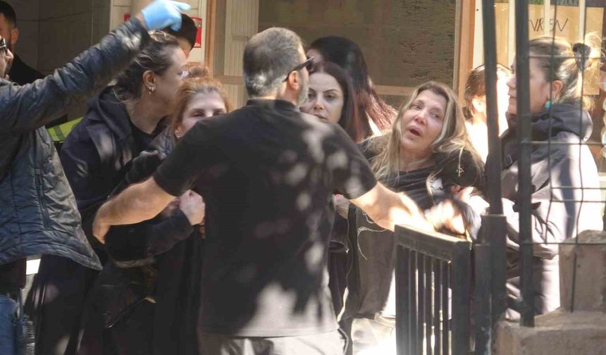 Cenaze aracını 'Özgür bunu bize nasıl yaptın' diyerek yolladı