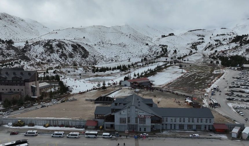 Davraz Kayak Merkezi olumsuz hava nedeniyle bugünlüğüne kapatıldı