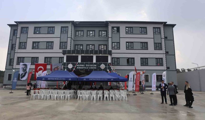 Hatay'da depremin ardından inşa edilen 225'inci okulun açılışı gerçekleştirildi