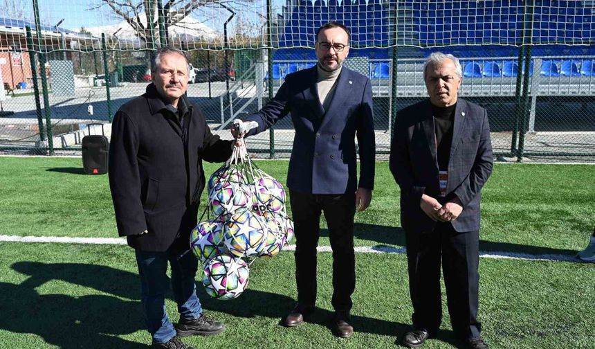 Isparta Belediyesi'nden amatör spor kulüplerine destek