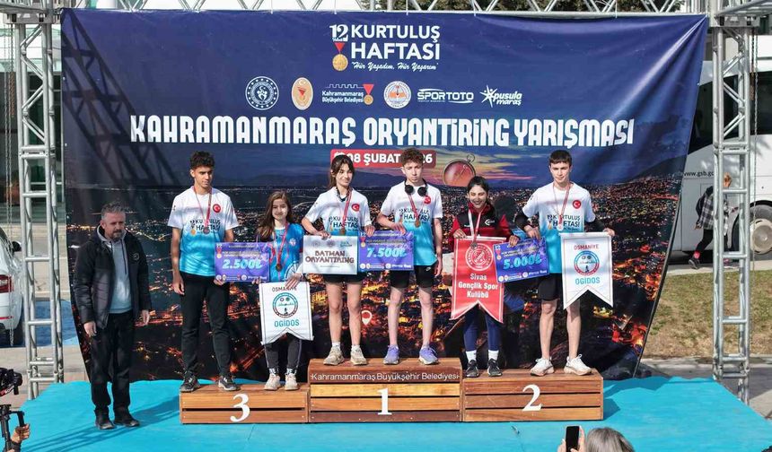 Kahramanmaraş'ta 14 şehirden 715 sporcu, kurtuluş haftası için yarıştı