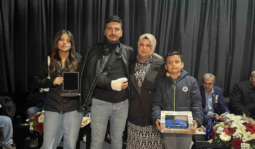 Osmaniyeli depremzedeler evlerine kavuştukları için mutlu