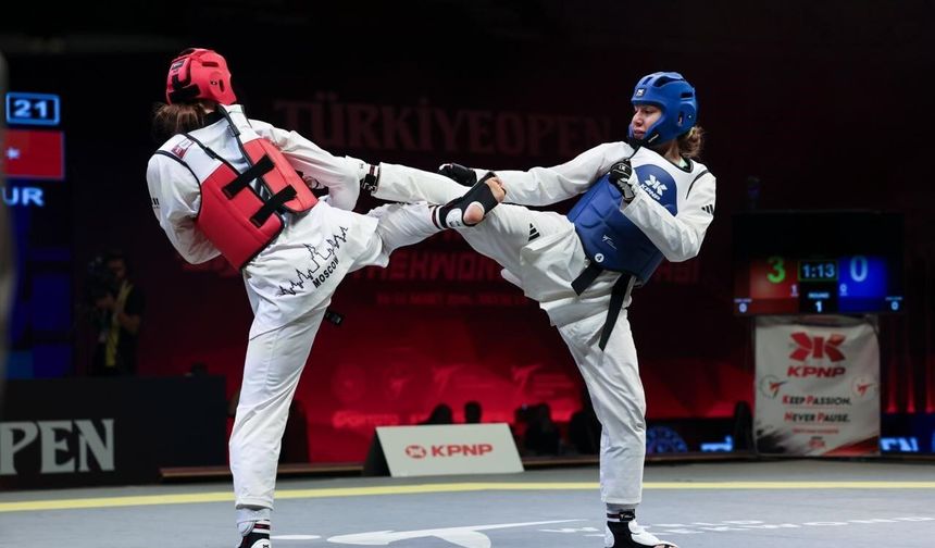 13. Uluslararası Türkiye Açık Taekwondo Turnuvası'nda 7. gün geride kaldı