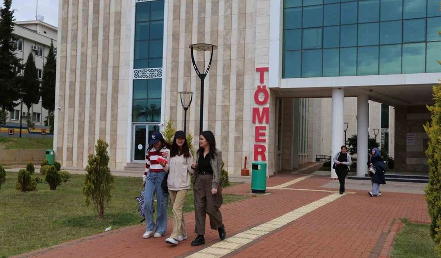 ALKÜ, yabancılara Türkçe öğretimi için sertifika programı başlatıyor