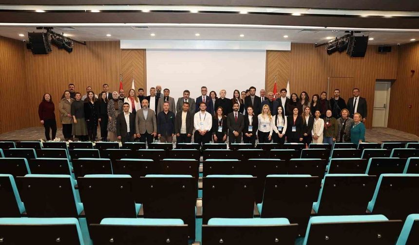 ALKÜ'de Alanya'nın su yönetimi masaya yatırıldı