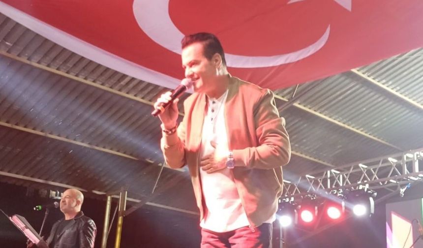 Düziçi'nde 106. yıl coşkusu Hakan Peker konseriyle başladı