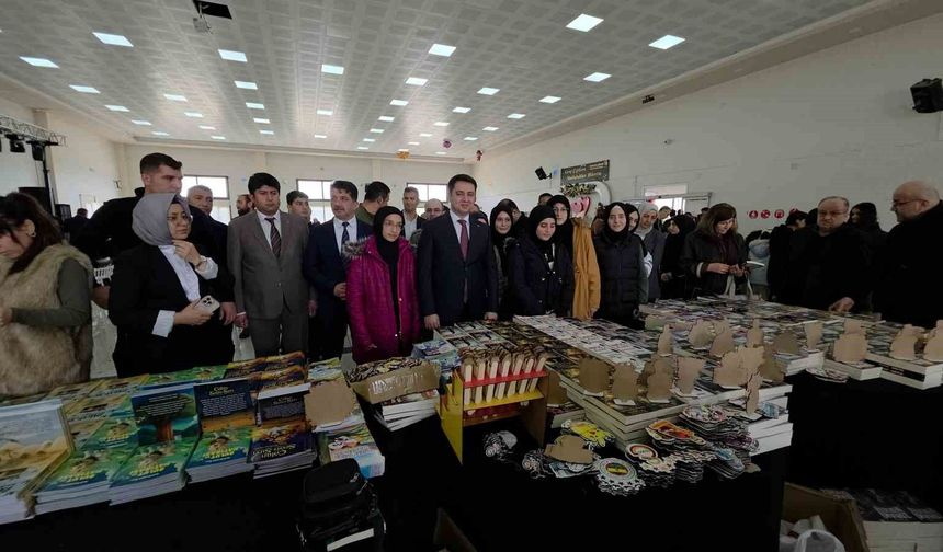 Hassa'da kitap şenliği