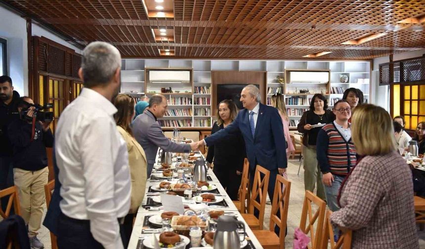 Kocagöz, Engelli Dernekleri Temsilcileriyle buluştu