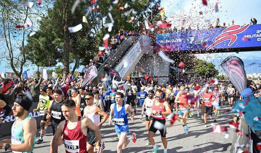 21. Uluslararası Runtalya Maratonu başladı