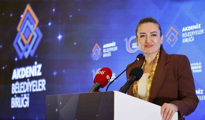 Akdeniz Belediyecilik Proje Yarışması'nda Antalya Büyükşehir Belediyesine iki ödül