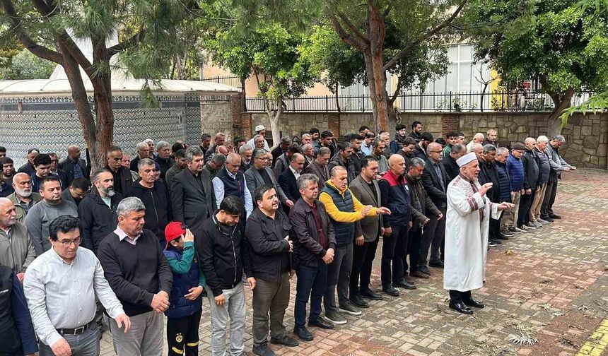 Alanya Eğitim Bir-Sen: 'Güvenli okul, güçlü gelecek demektir'