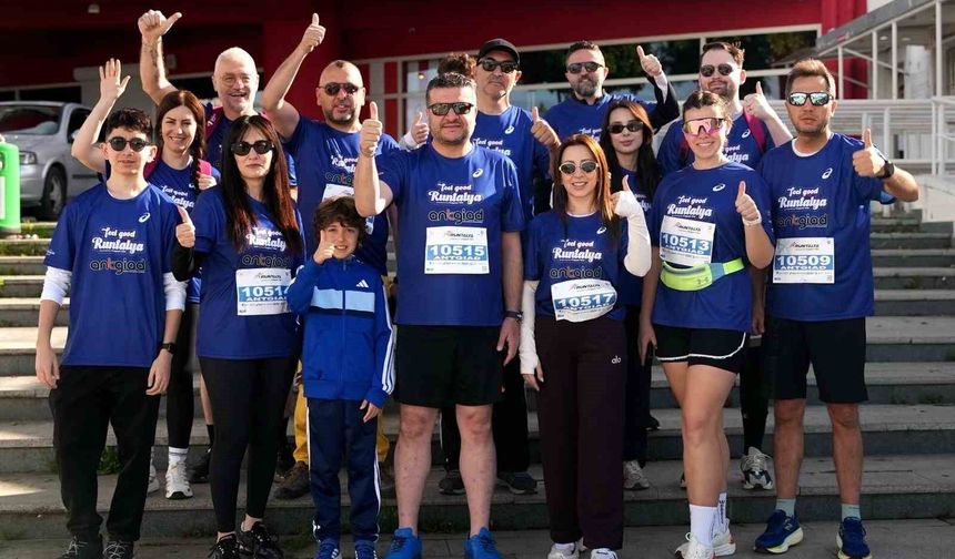 ANTGİAD Runtalya'da otizm farkındalığı için koştu