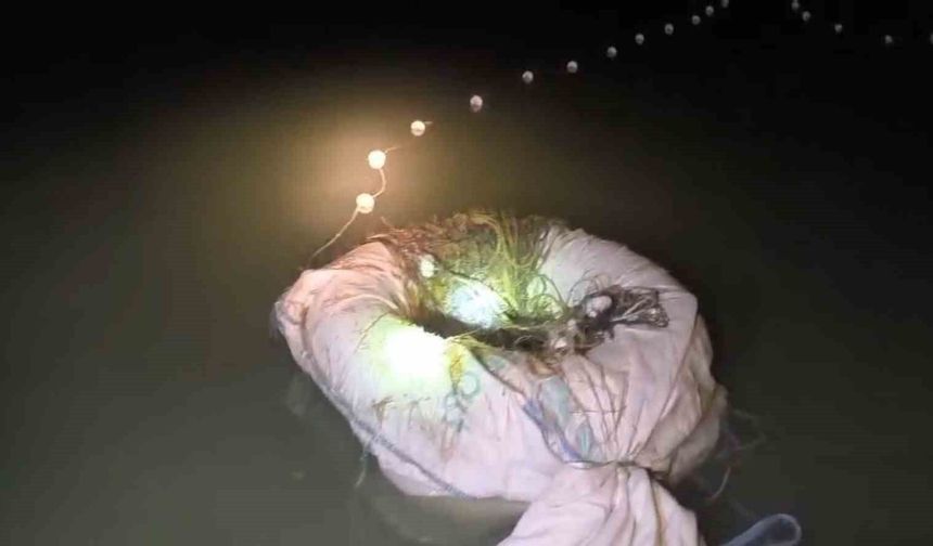 Eğirdir ve Kovada göllerinde kaçak avcılara yönelik denetimlerde 800 metre ağ ele geçirildi