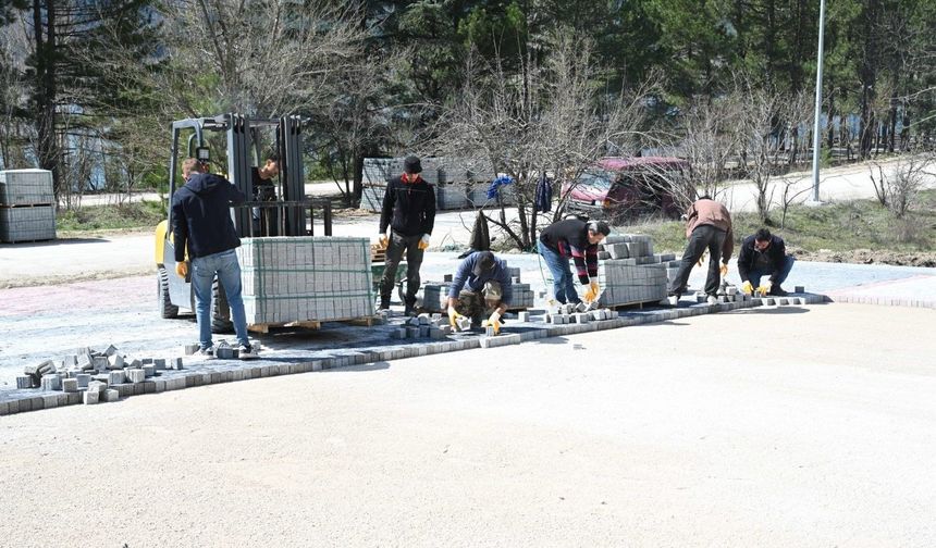 Gölcük Tabiat Parkı yeni yüzüyle yaza hazırlanıyor