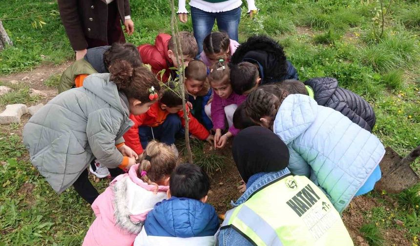 HBB'den çevre bilinci için fidan dikim etkinliği