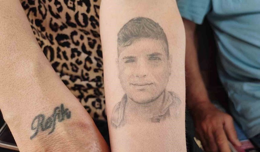 Oğlu 9 yıl önce öldürülen acılı anne: 'Kolumdaki resmiyle avunup duruyorum'