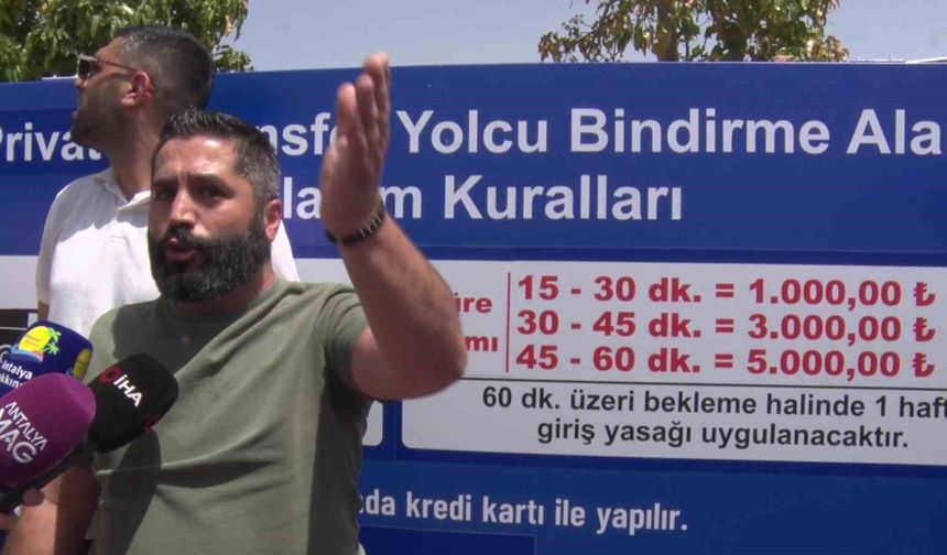 Antalya Havalimanında VIP taşımacıların eylemi