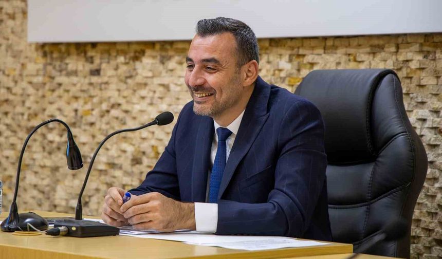 Başkan vekili Çiçek'ten sahte hesap uyarısı
