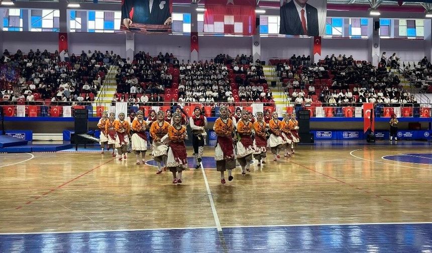 Burdur'da 19 Mayıs coşkuyla kutlandı