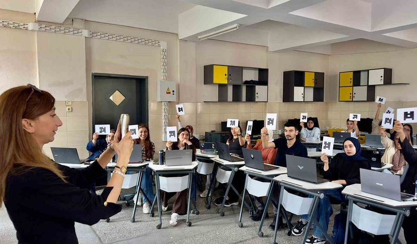 Osmaniye'de gençler yapay zeka eğitimiyle geleceğe hazırlandı